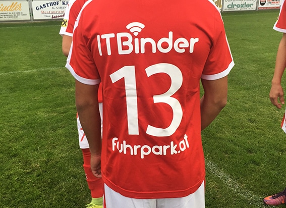 Fussballdessen mit ITBinder Logo