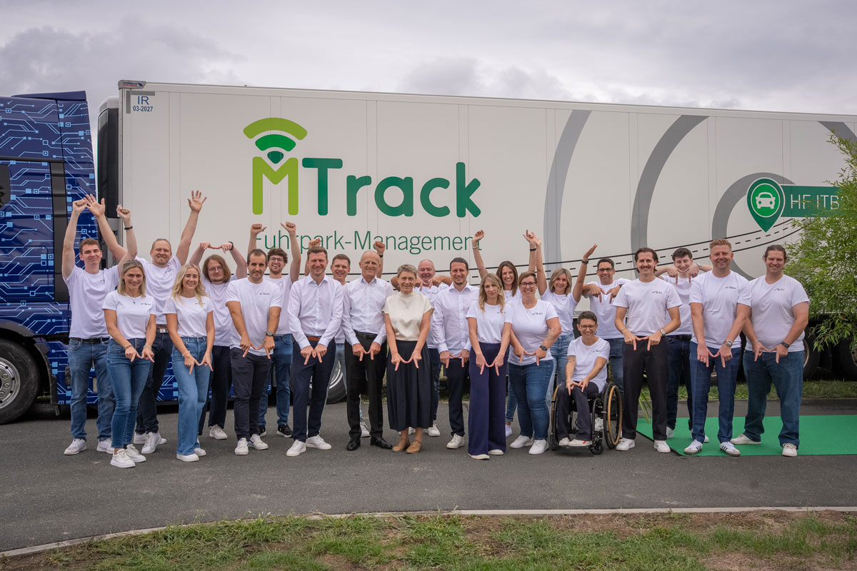 Feier_Team©MarioGimpel Teamfoto ITBinder
